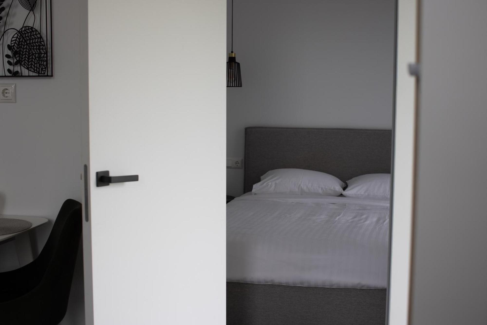 Utriai Guest Place Экстерьер фото