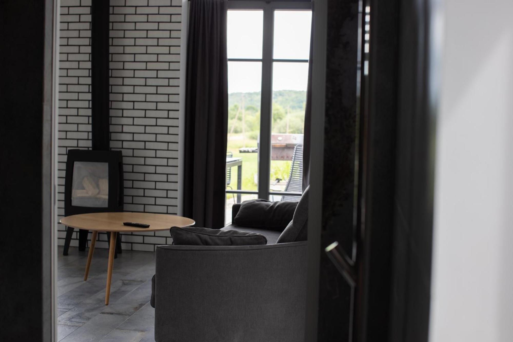Utriai Guest Place Экстерьер фото